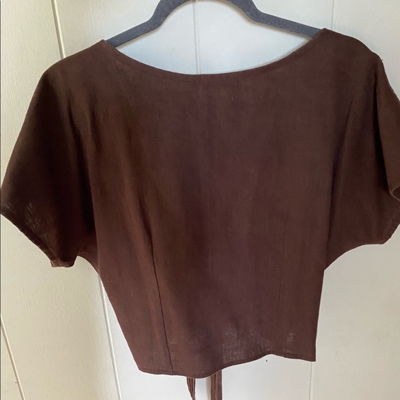 Brown linen wrap top - Picture 3 of 7